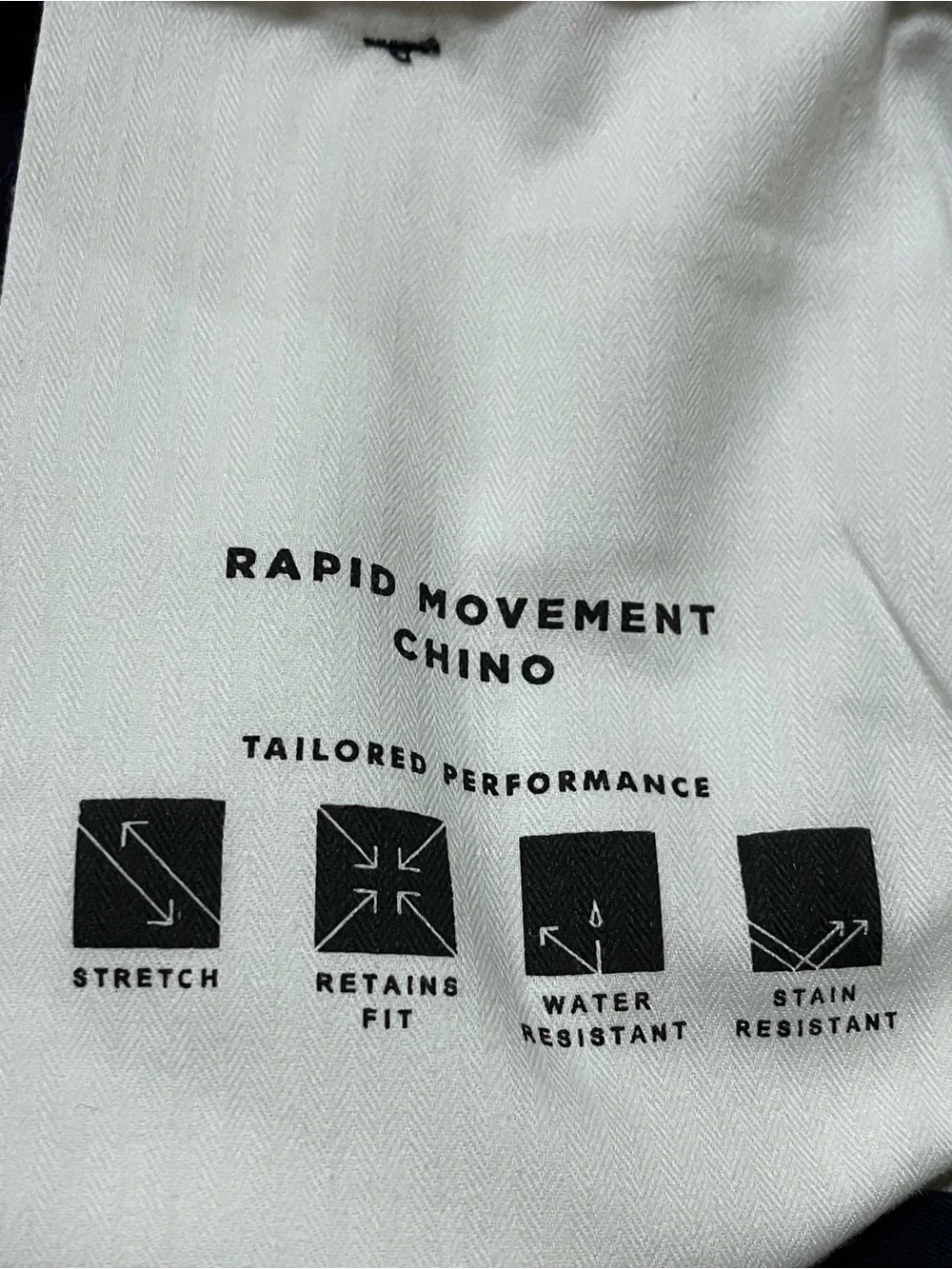 Banana Republic Aiden Rapid Movement Chino in Navy